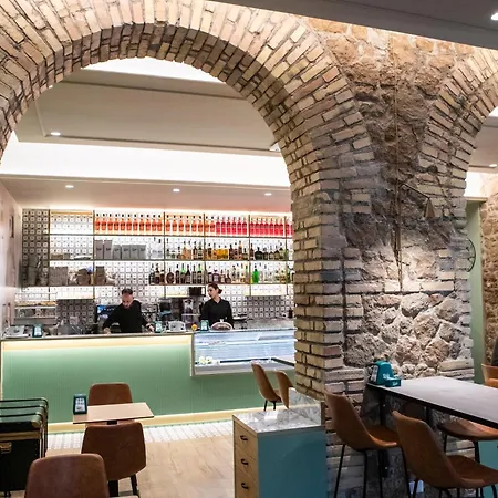 Konukevi San Lorenzo One 3*