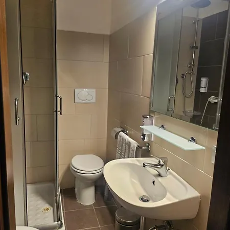 San Lorenzo One Guest house Rome